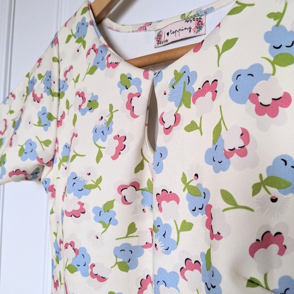 I love topping Dresses & Skirts - 2/$45 Sweet and Feminine Floral Dress